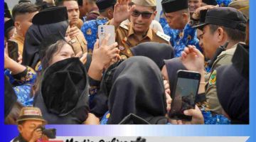8.533 SK PPPK Paruh Waktu di Serahkan, Rico Waas: Pengangkatan Ini Wujud Nyata Komitmen Pemerintah