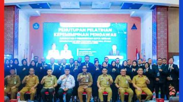 Tutup Pelatihan Kepemimpinan Pengawas Angkatan II, Rico Waas: ” Ilmu Yang Didapat Digunakan Untuk Pengabdian Kepada Masyarakat “.