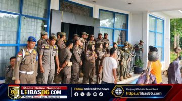 Tanpa Orasi, AMP2K Gegerkan Kantor Bupati dan Desak KPK Turun Lagi ke Madina